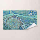 Coquillage bleu dans la peinture marine moussante (Serviette à main)
