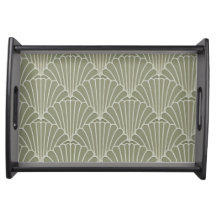 Coquilles d'art déco servant le plateau