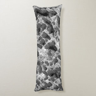 Corail avec coussin rond noir et blanc