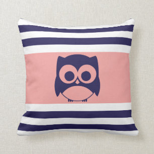 Corail mignon de bleu marine du coussin   de hibou