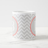 Coral Chevron Monogram Extra Grote Beker (Voorkant)