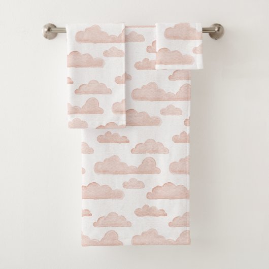 Coral Dreamtime Aquarelle Nuages Serviette (En situation)