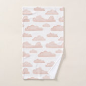 Coral Dreamtime Aquarelle Nuages Serviette (Serviette à main)
