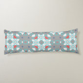 Coral Gray Mandala Pattern | Geometric Floral Boho Lichaamskussen (Achterkant)