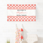 Coral Pink Quatrefoil Pattern Vrijgezellenfeest Spandoek (Insitu)