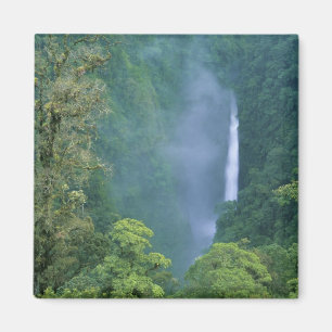 Cordillera Central, Angel Congo) Watervallen, vele Magneet