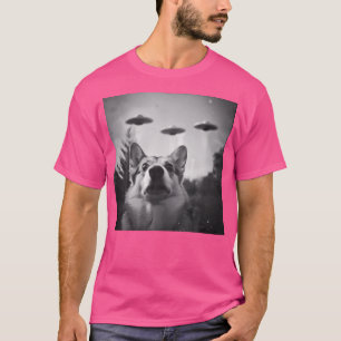 Corgi Dog Ufo Alien Encounter Grappig Gek T-shirt