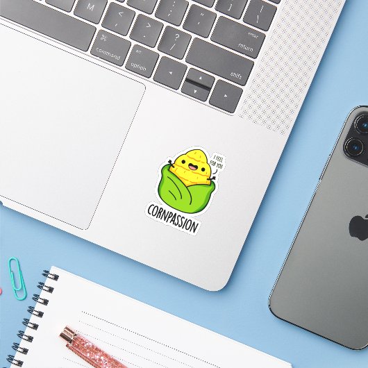 Cornpassision Funny Compassionate Corn Pun Sticker (Laptop met iPhone)