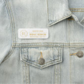 Corporate Logo Gold Script Professional-medewerker Naamplaatje (In situ)