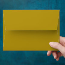 Correspondance minimale en or foncé
