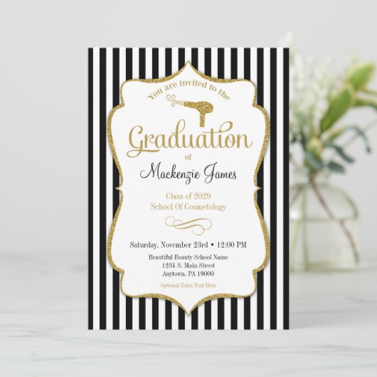 Cosmetologie Graduation Faire-part Invitation (Debout devant)