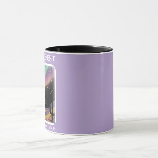 Cosmic Desert Aurora • Retro Western Night Sky Mok (Midden)