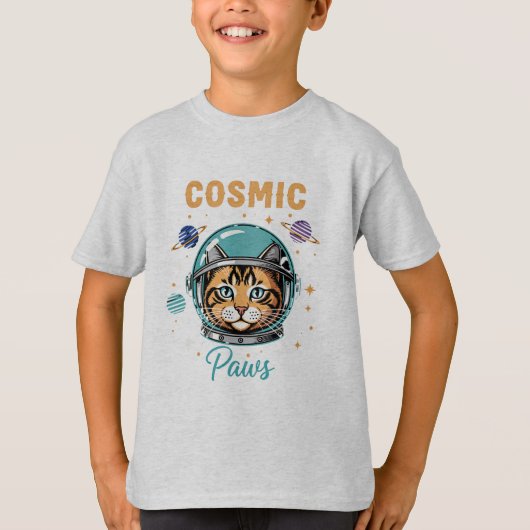 Cosmic Paws Retro Astronaut Cat T-shirt (Voorkant)