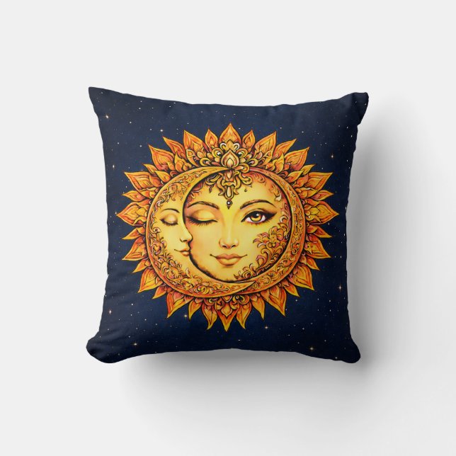 Cosmic Sun Moon Boho Goddess Celestial Mandala Art Kussen (Voorkant)