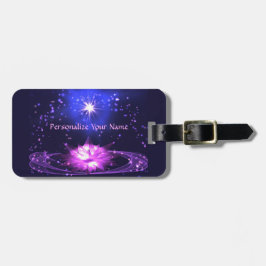 Cosmic Zen Paarse Crystal Lotus Flower Stars Lugga Bagagelabel