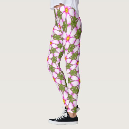 Cosmos Flowers Pattern Leggings (Links)
