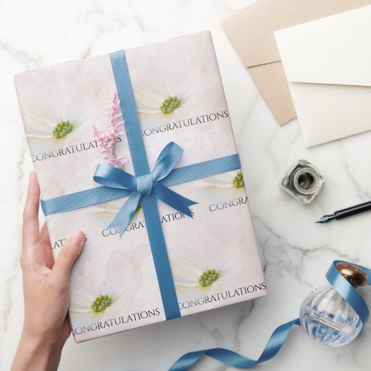 Cosmos op Blush Pink Cadeaupapier (Geschenken)