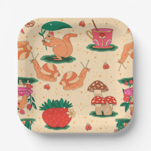 cottagecore slakken magie aardbei eekhoorn beige papieren bordje