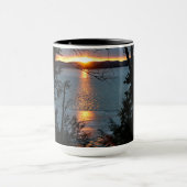 Coucher de soleil sur le lac Forest Café Mug (Centre)