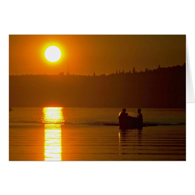 Coucher du soleil grec au-dessus de mer (Devant horizontal)