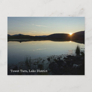 Coucher du soleil sur la carte postale Tewet Tarn