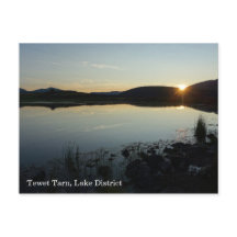 Coucher du soleil sur la carte postale Tewet Tarn