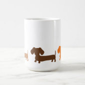 Couleurs Brown terreuses de tasse de teckel (Centre)