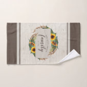 Country Sunflower Nom de famille Russe Wood (Serviette à main)