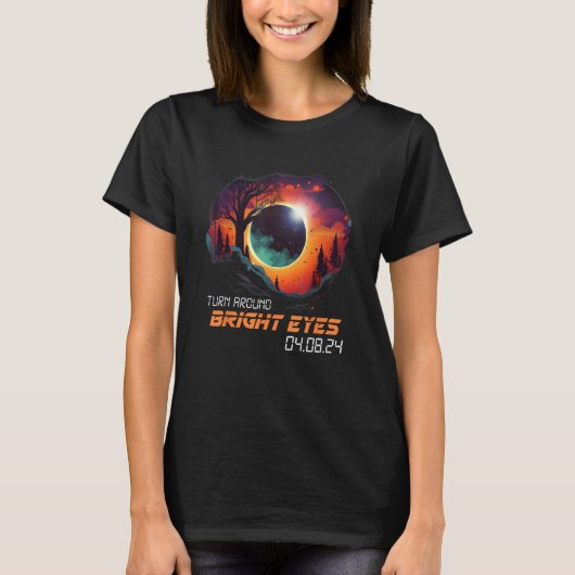 Countryside Total Solar Eclipse 2024 Turn Around B T-shirt (Voorkant)