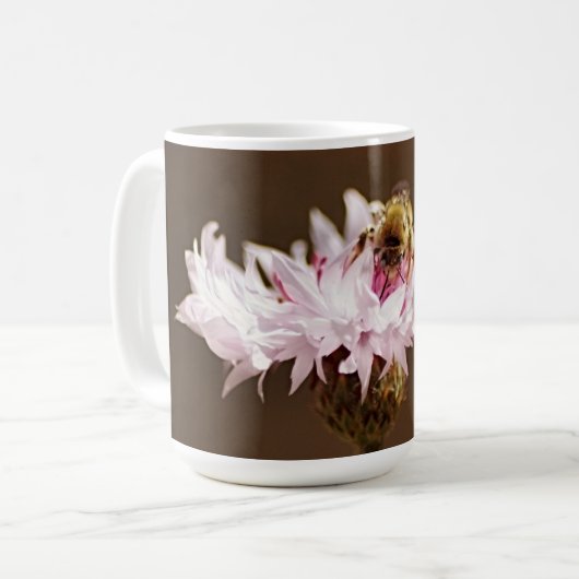 Coupe d'abeilles sur la Mug Fleur Rose (Devant gauche)