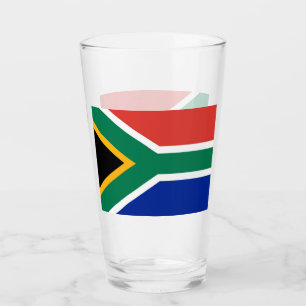 Coupe de verre patriotique avec drapeau d'Afrique