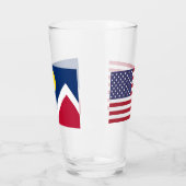 Coupe en verre patriotique avec drapeau de Denver, (Gauche)