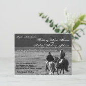 Couple à cheval Invitations de mariage rustique (Debout devant)