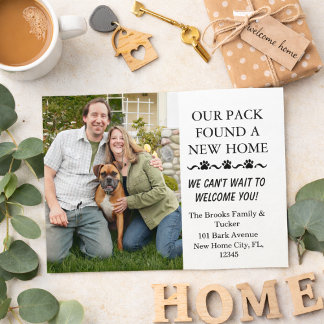 Couple and Dog Moving Announcement Briefkaart