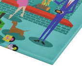 Couple rétro avec planche à découper de chien (Coin)