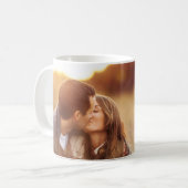 Couple romantique mignon baiser Photo Mug (Devant gauche)