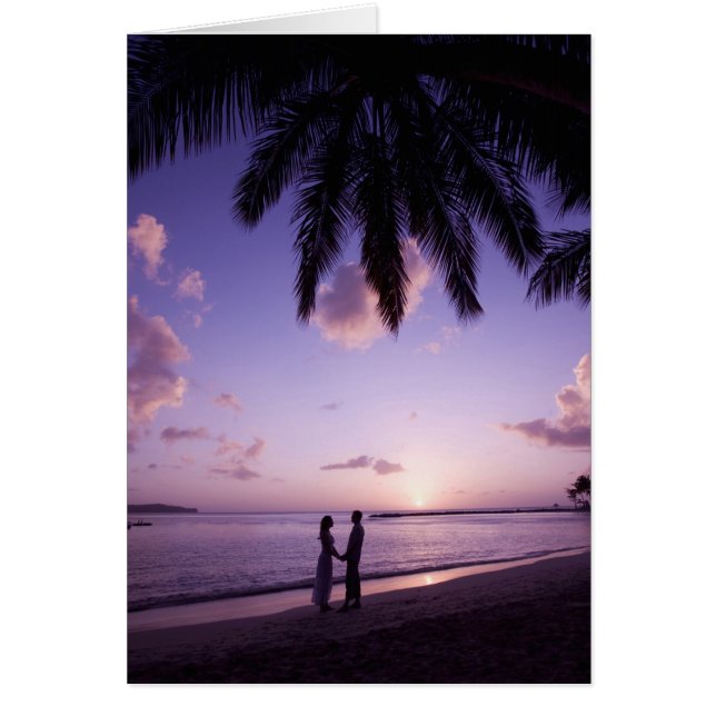 Couple sur la plage, Windjammer Landing, Sainte-Lu (Devant)