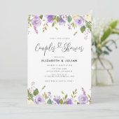 couples à fleurs violettes invitation à la douche (Debout devant)