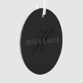 Couples Nom et nom de famille Monogram Dark Grey (devant)