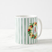 Couronne de pâtes rayée verte Mug initiale (Devant droit)