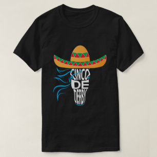 course de cheval berby de T-shirt du cinco De de
