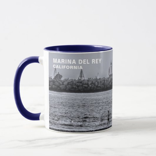 Course De Plage. Marina Del Rey, CA Mug (Gauche)