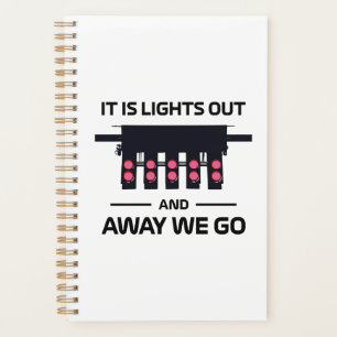 Course Début Course Voiture S'Éclairant Dire