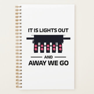 Course Début Course Voiture S'Éclairant Dire