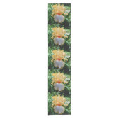 Court Chemin de table botanique Iris jaune 14" X 72" (Devant)