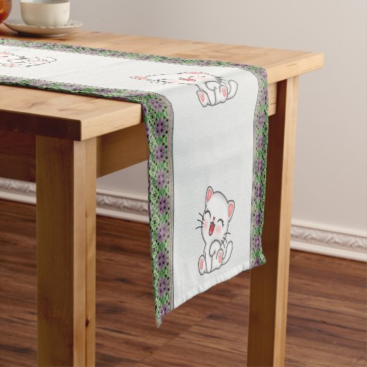 Court Chemin de table chat (In Situ)