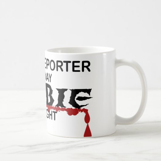Court Reporter Zombie Koffiemok (Rechts)