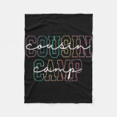 Cousin Camp 2025 Camping Campfire Summer Vacation Fleece Deken (Voorkant)