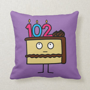 Coussin 102nd Gâteau d'anniversaire avec des bougies