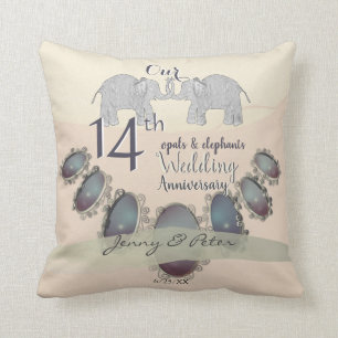 Coussin 14e anniversaire des Opals & Eléphants Mariages